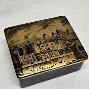 Vintage Portmeirion London Gold Print Cigarette Trinket Ceramic Box
